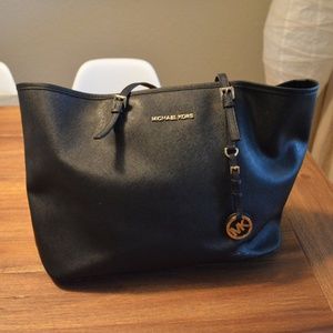 Black Jet Setter Tote